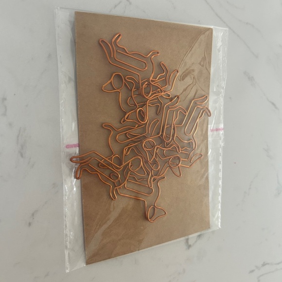 Set of 10 Dachshund Dog Paper Clips – Dog Shaped Bookmark & Office Supply (New) - Picture 2 of 6